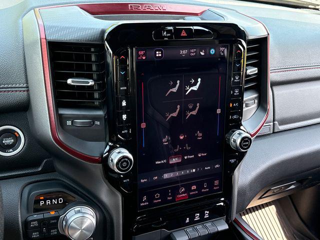 صورة مصغرة 27 لـ 2025 RAM 1500 REBEL