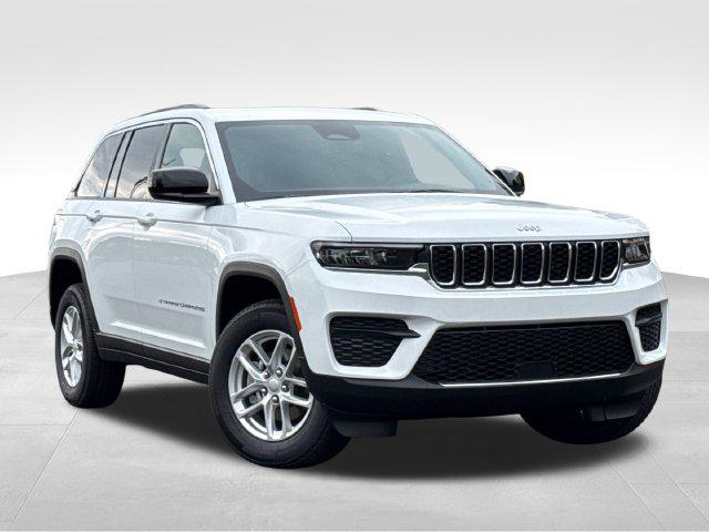 New 2026 Jeep Grand Cherokee Altitude