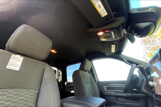 2026 RAM 2500 BIG HORN CREW CAB 4X4 6'4' BOX — миниатюра 26