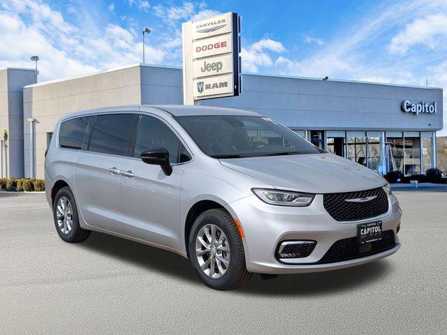 New 2026 Chrysler Pacifica L