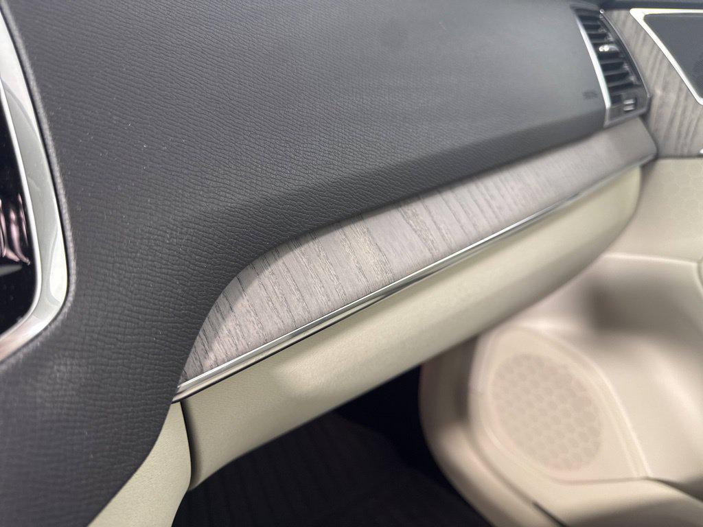 2024 Volvo XC90 B6 PLUS BRIGHT THEME 6-SEATER — миниатюра 19