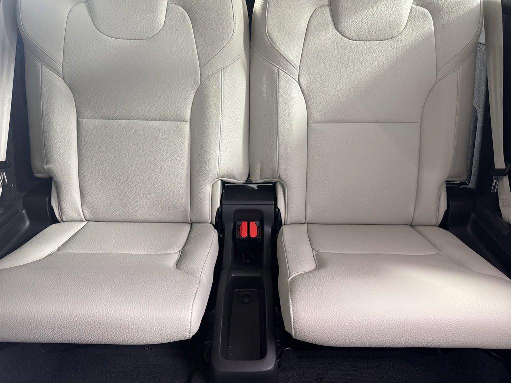 2024 Volvo XC90 B6 PLUS BRIGHT THEME 6-SEATER — фото 16