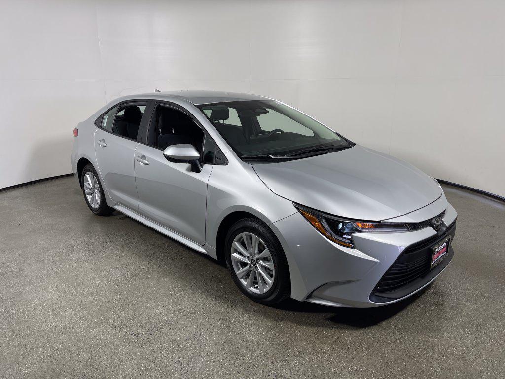 New 2027 Toyota Corolla LE