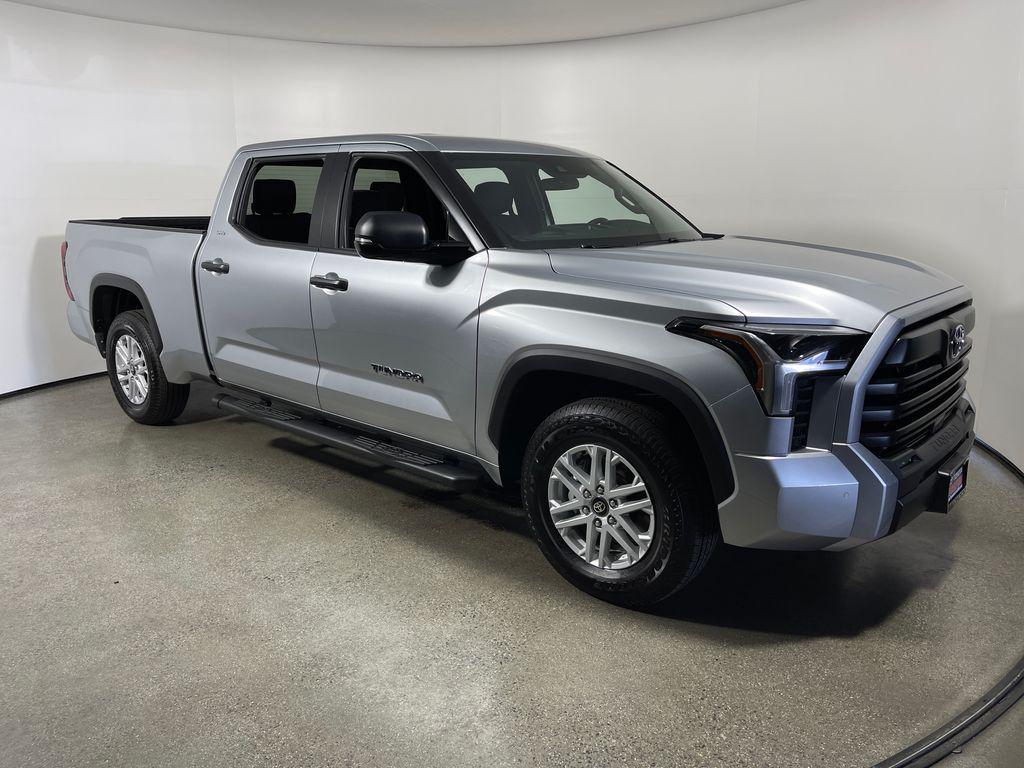 New 2026 Toyota Tundra SR5