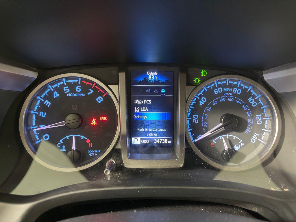 2022 Toyota TACOMA SR5 thumbnail 18