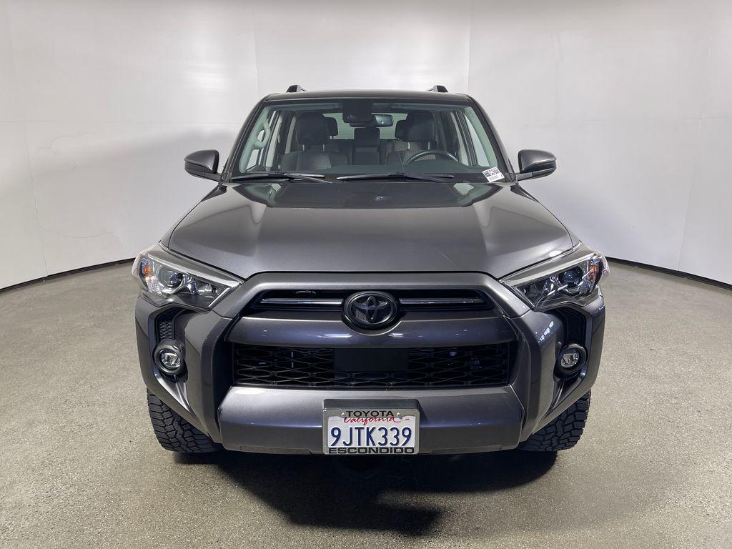 صورة 8 لـ 2023 Toyota 4RUNNER SR5