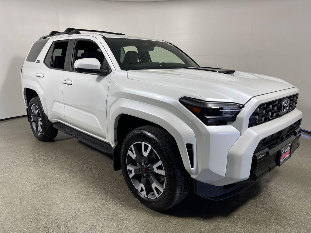 TOYOTA 4RUNNER - 1