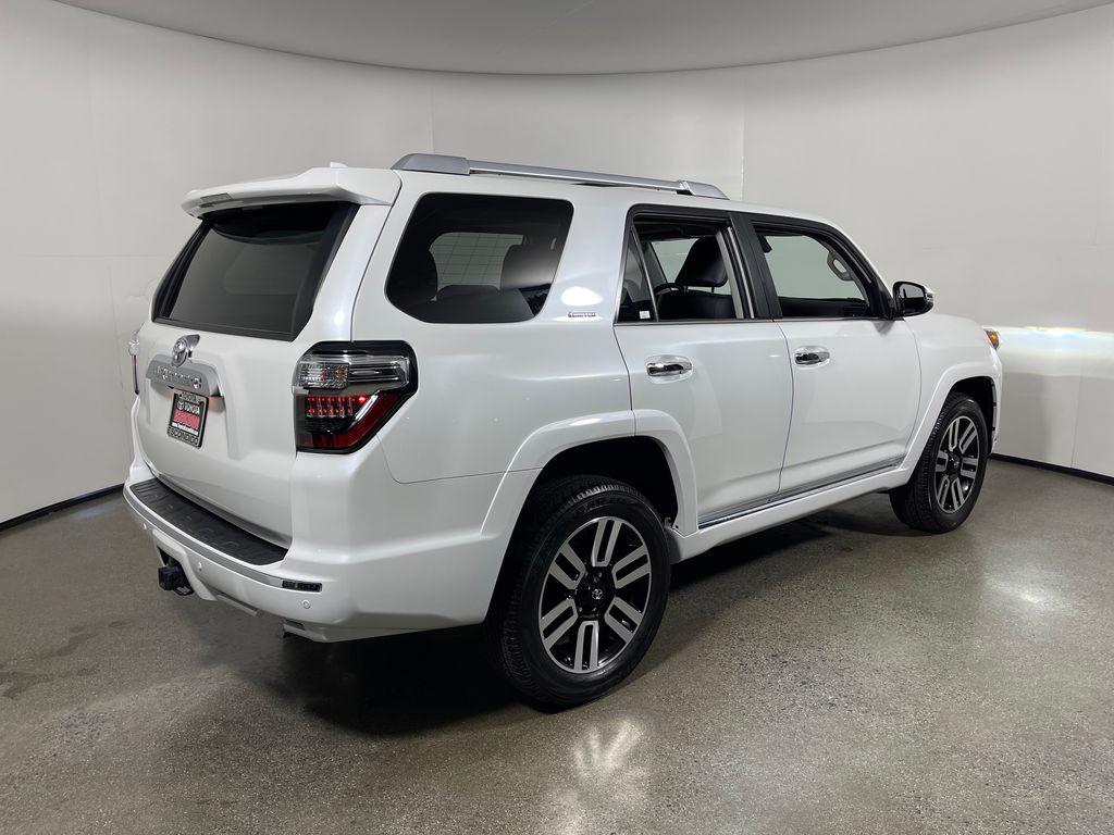 صورة 3 لـ 2024 Toyota 4RUNNER LIMITED