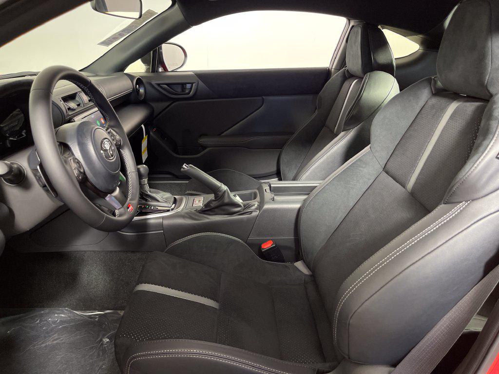 صورة مصغرة 12 لـ 2026 Toyota GR86 PREMIUM