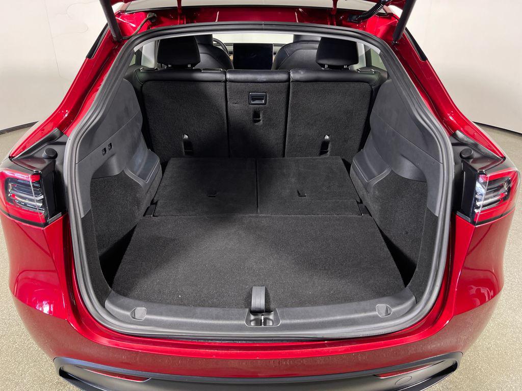 2024 Tesla MODEL Y LONG RANGE DUAL MOTOR ALL-WHEEL DRIVE — фото 10