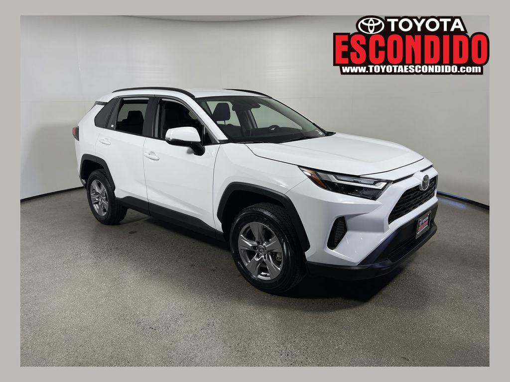 TOYOTA RAV4 - 1
