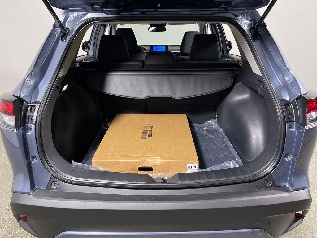 TOYOTA COROLLA CROSS - 10