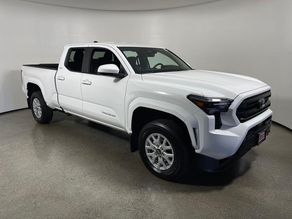 New 2026 Toyota Tacoma SR5