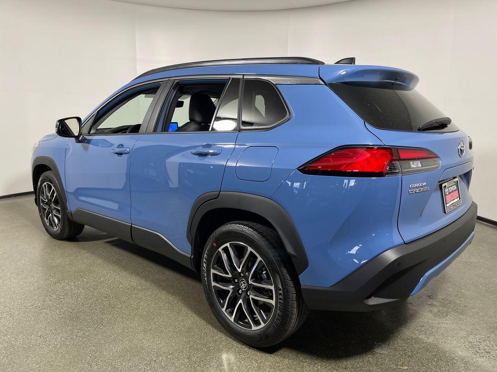 TOYOTA COROLLA CROSS - 5