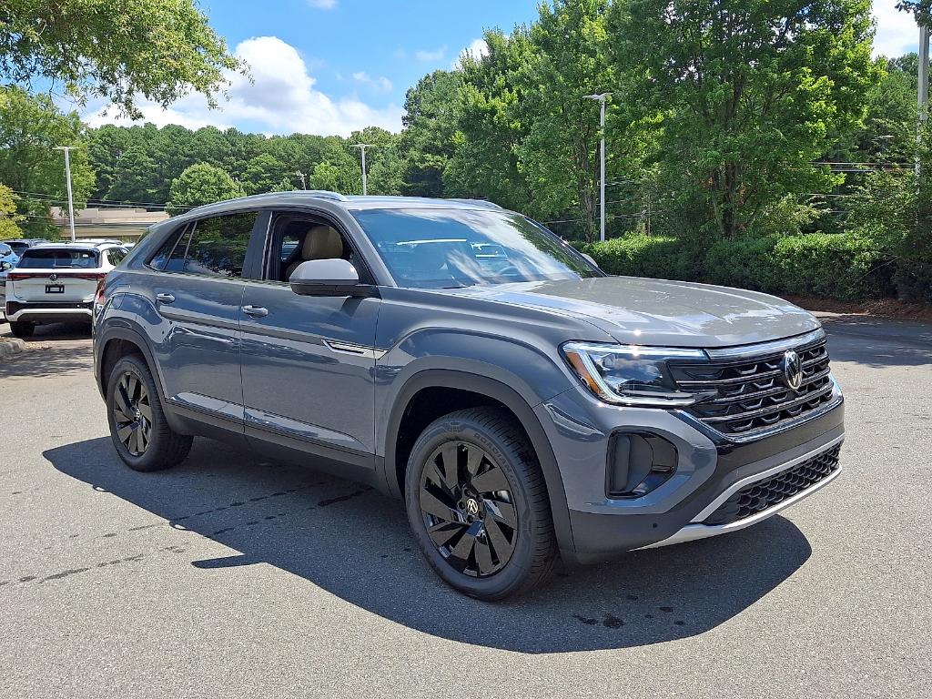 New 2026 Volkswagen Atlas Cross Sport 2.0T SE W/TECHNOLOGY