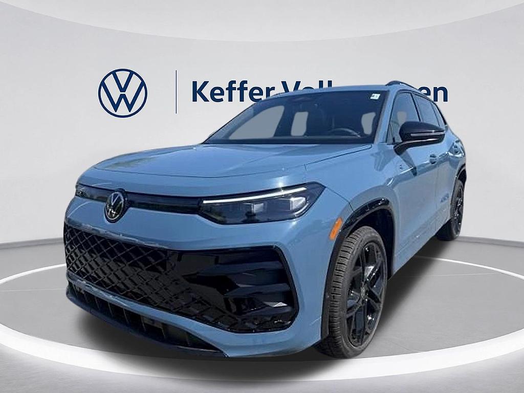 New 2026 Volkswagen Tiguan 2.0T SE R-Line Black