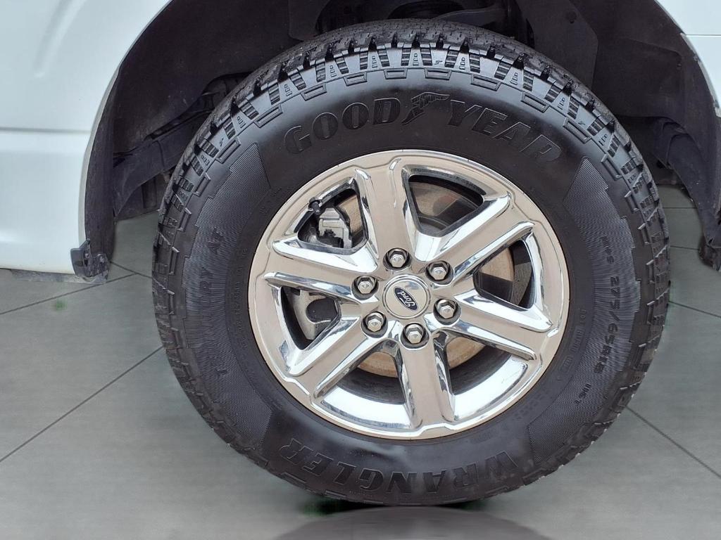 FORD F-150 XLT - 10