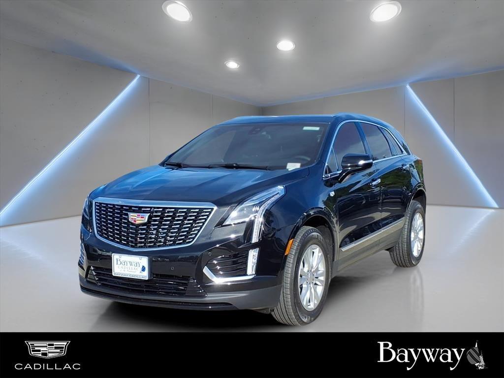 New 2026 Cadillac XT5 Luxury