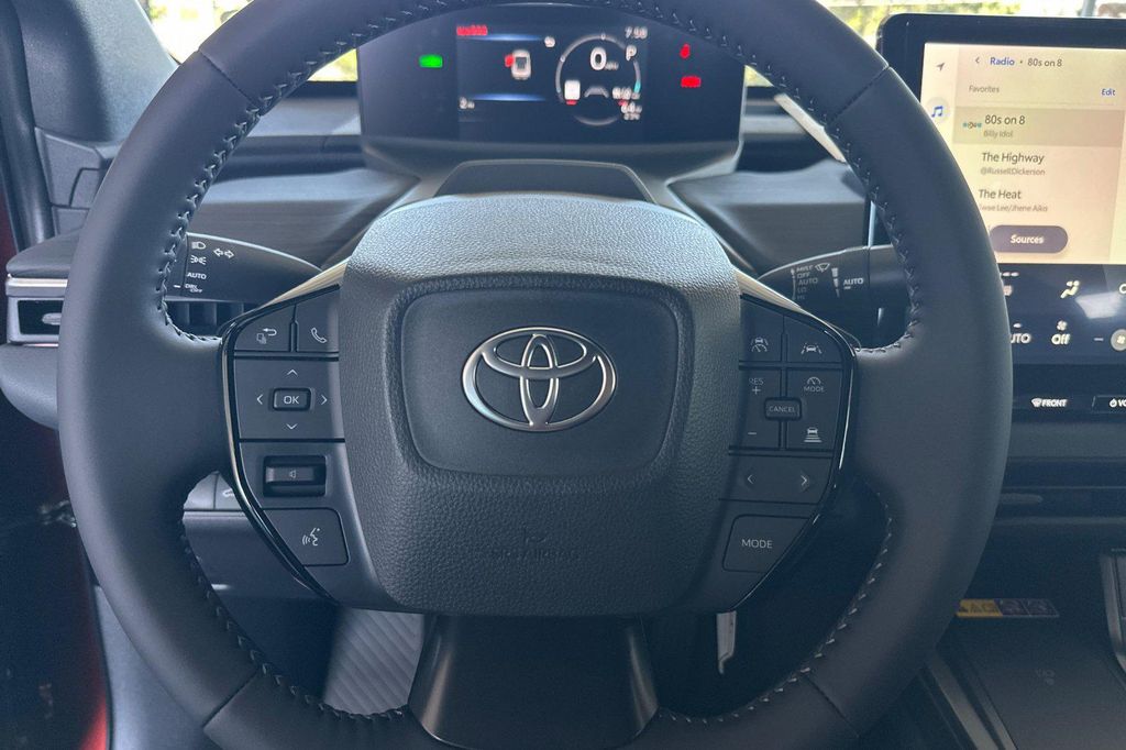 صورة مصغرة 21 لـ 2026 Toyota C-HR SE