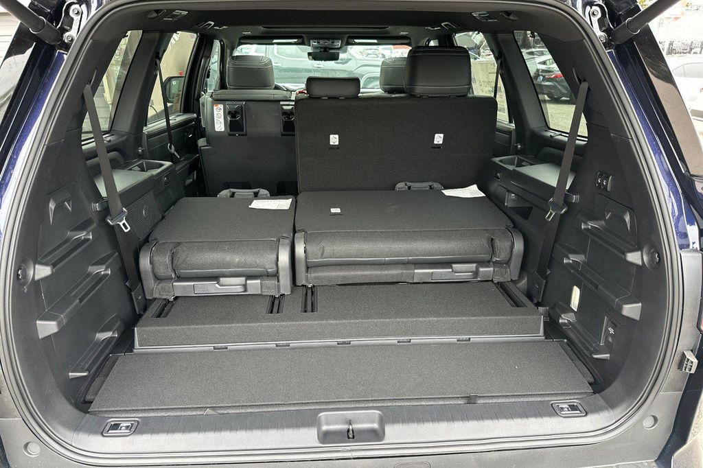 صورة مصغرة 13 لـ 2026 Toyota SEQUOIA LIMITED