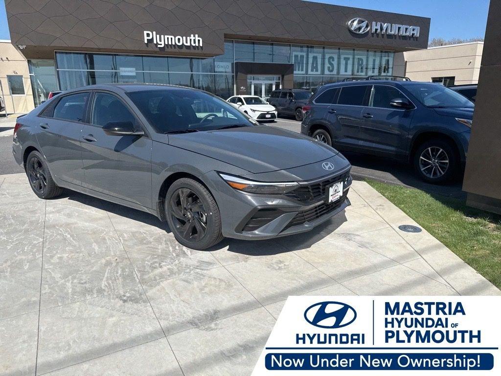 New 2026 Hyundai ELANTRA SEL Sport