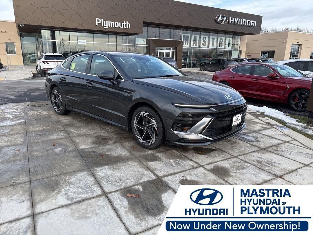 New 2026 Hyundai SONATA Hybrid SEL