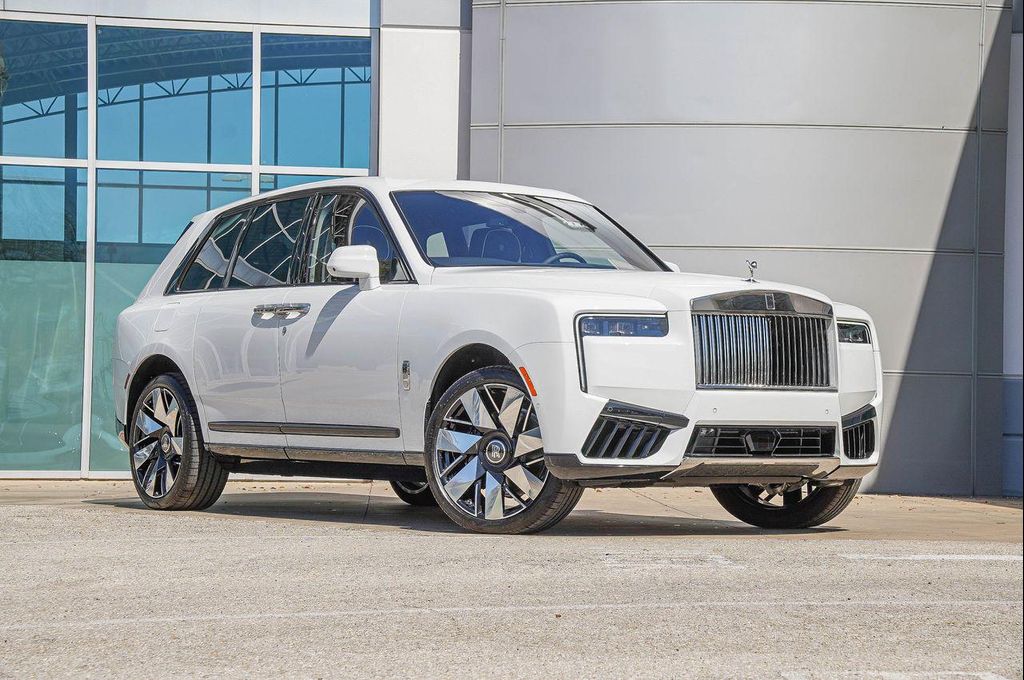 New 2026 Rolls-Royce Cullinan