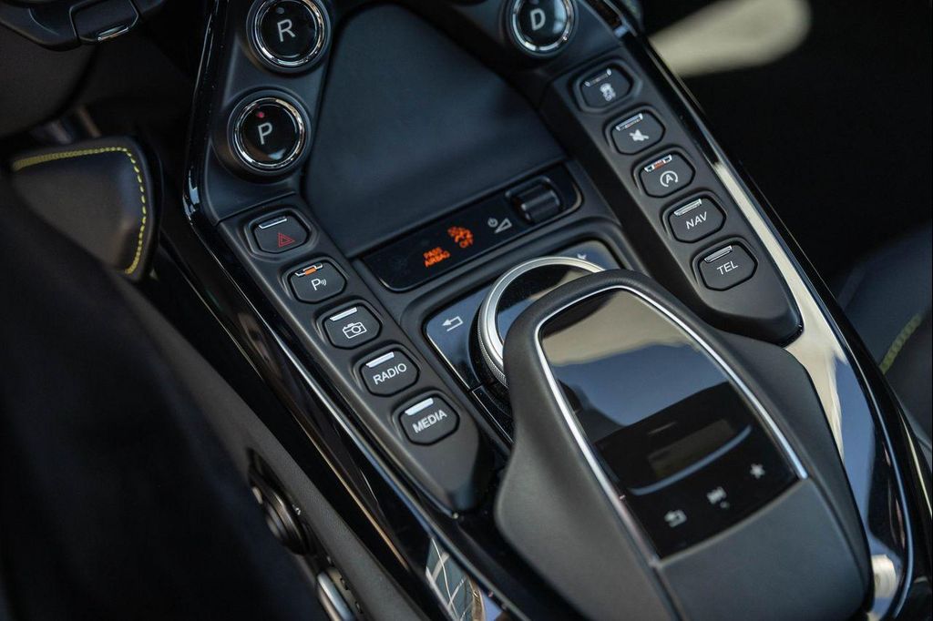 2023 Aston Martin VANTAGE COUPE 缩略图 31