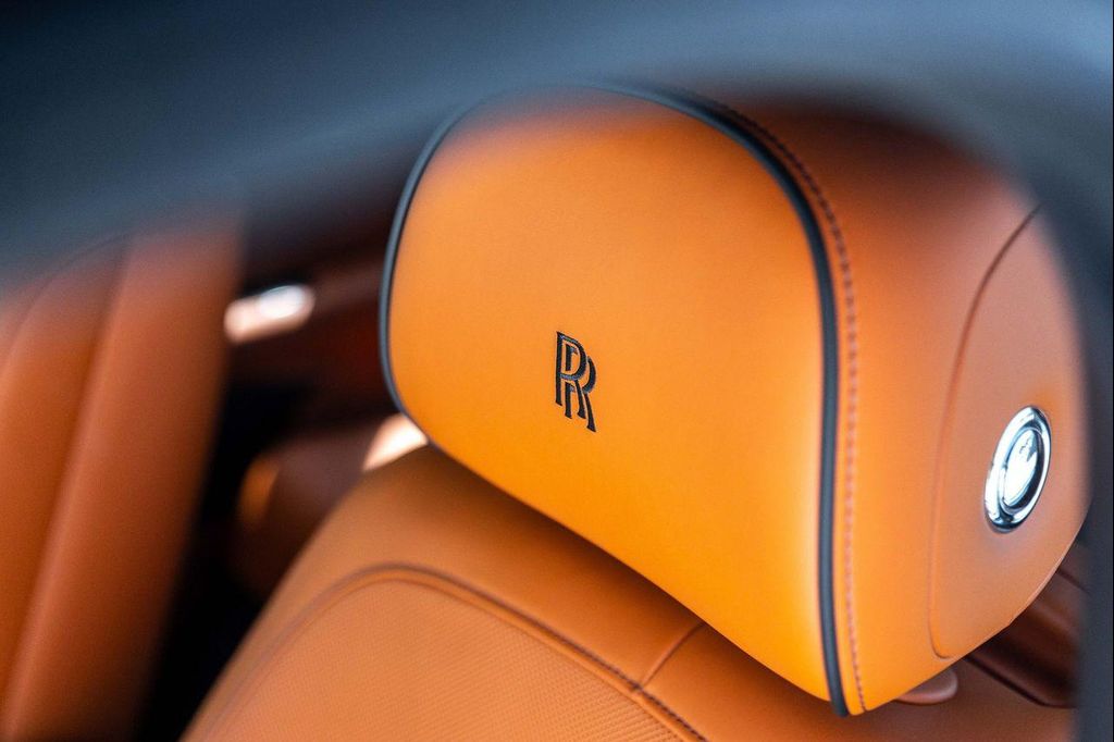 صورة مصغرة 21 لـ 2025 ROLLS-ROYCE CULLINAN BLACK BADGE
