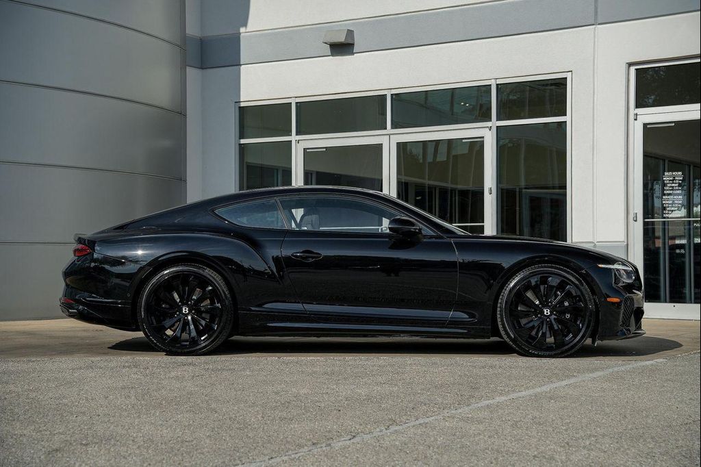 صورة 4 لـ 2026 Bentley CONTINENTAL GT BASE