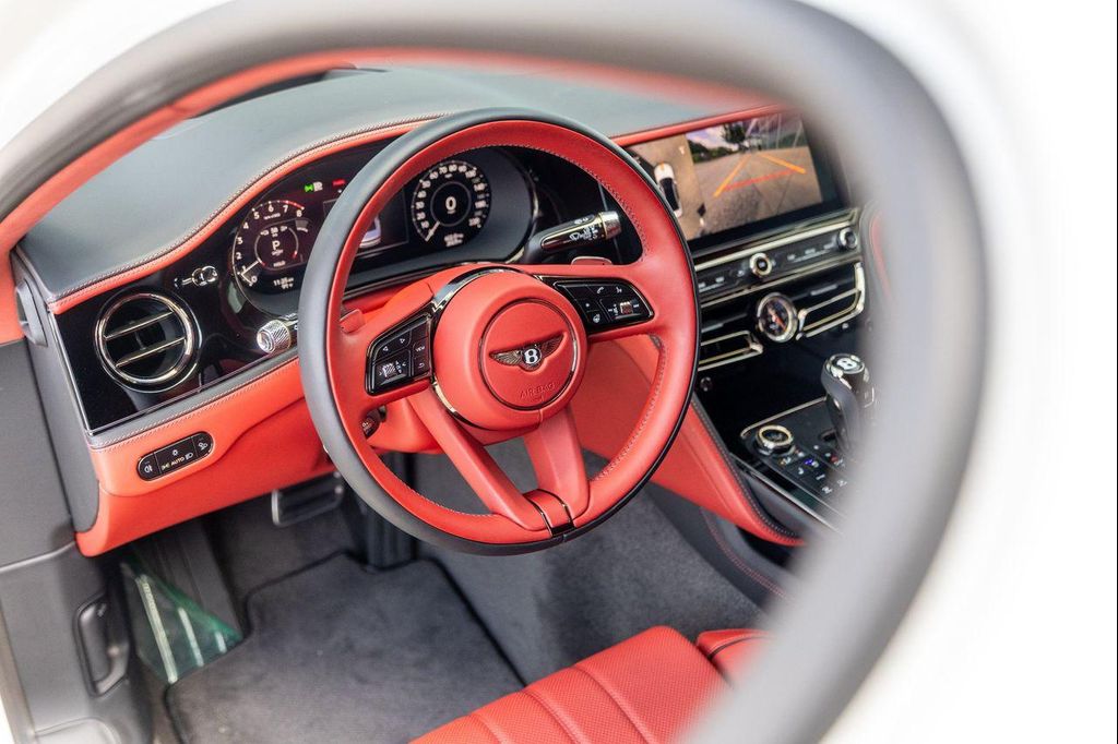 صورة مصغرة 25 لـ 2026 Bentley FLYING SPUR