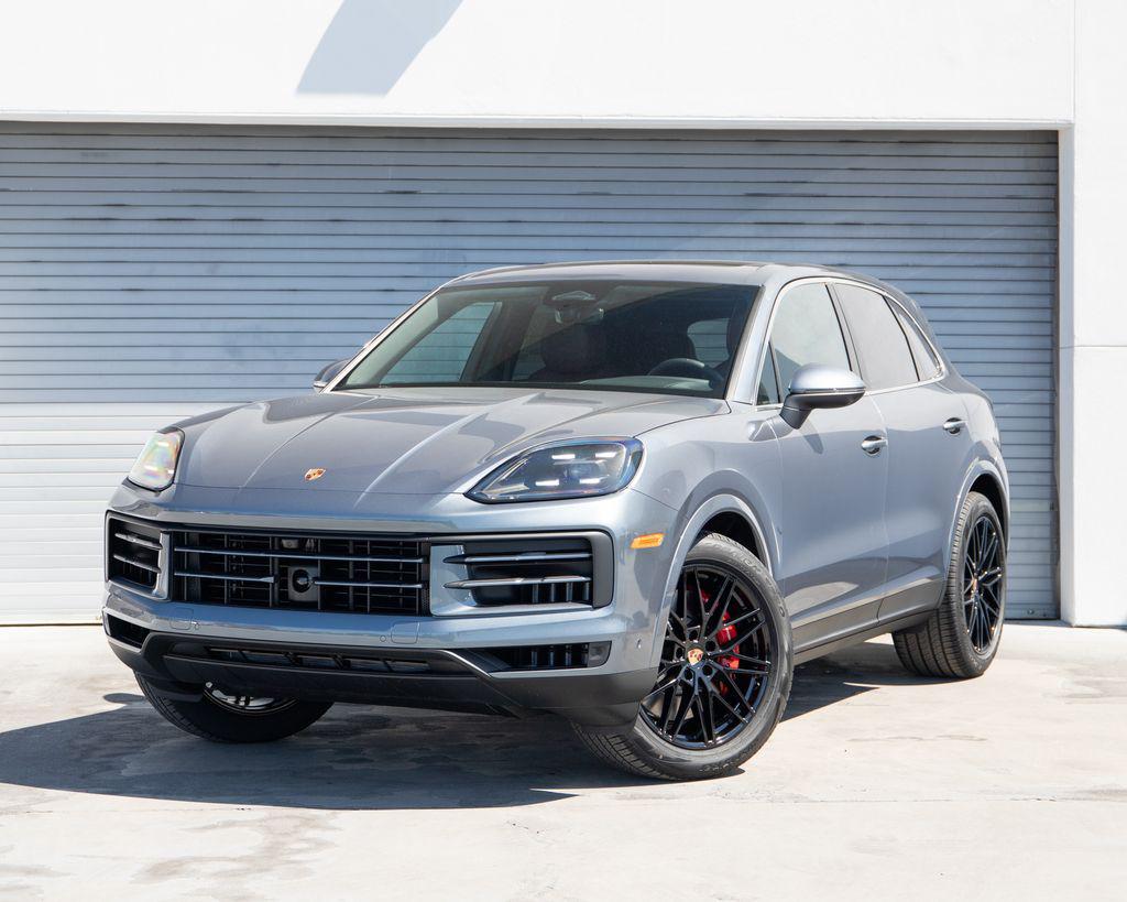 New 2026 Porsche Cayenne S