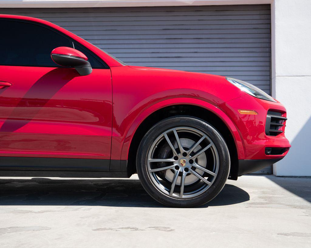 PORSCHE CAYENNE - 9