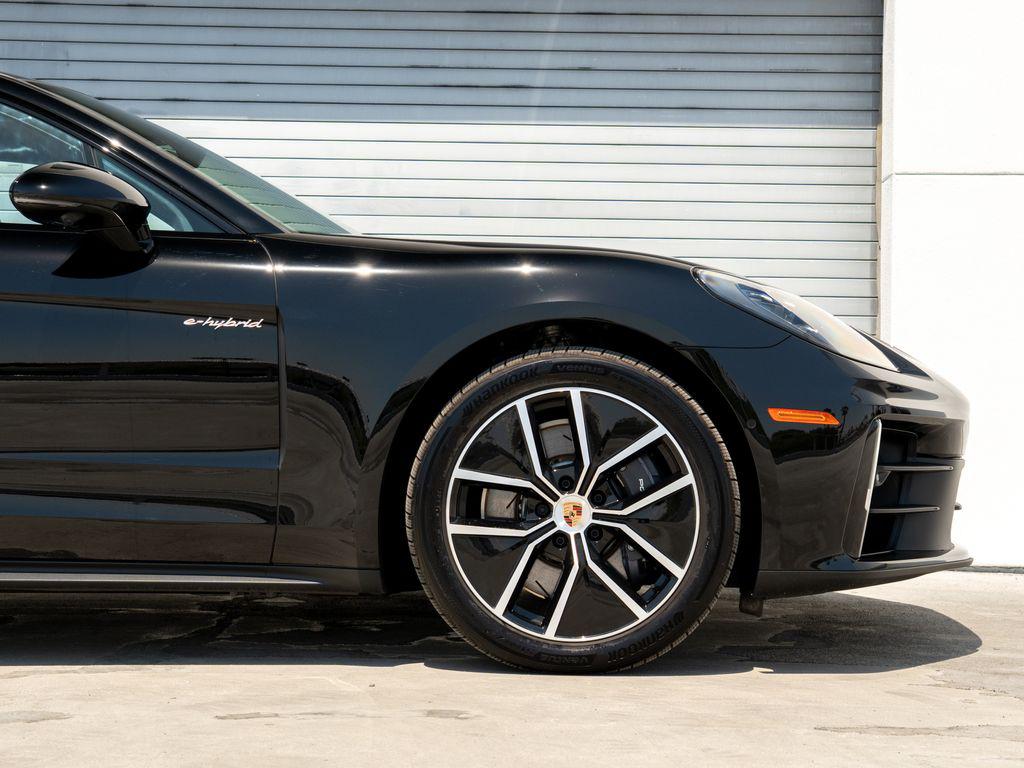 2026 Porsche PANAMERA 4 E-HYBRID — миниатюра 25
