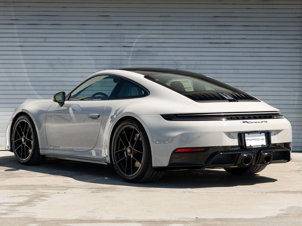 2026 Porsche 911 CARRERA GTS 照片 3