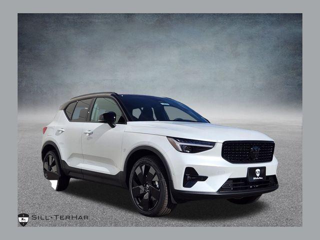 New 2026 Volvo XC40 B5 Ultra Black Edition