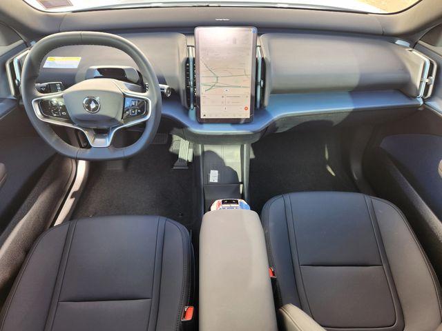صورة مصغرة 11 لـ 2026 Volvo EX30 TWIN MOTOR PLUS