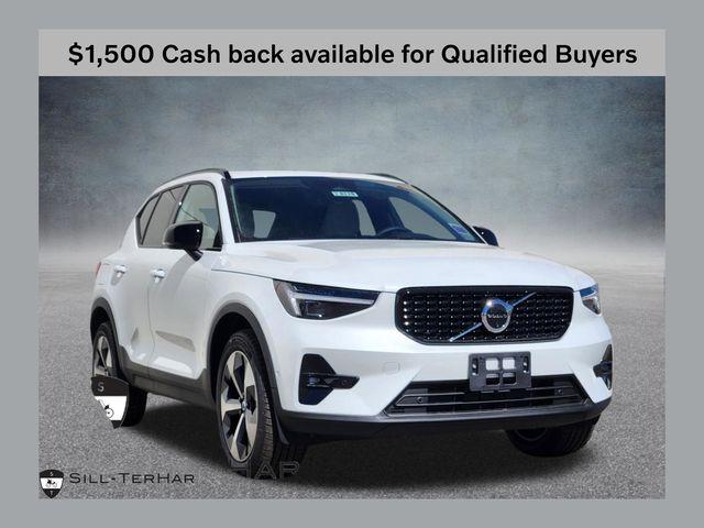 New 2026 Volvo XC40 B5 Plus