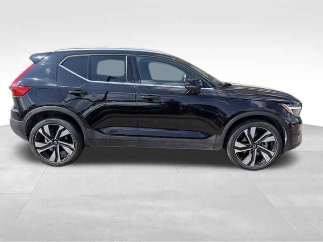 2023 Volvo XC40 B5 ULTIMATE BRIGHT THEME — фото 7