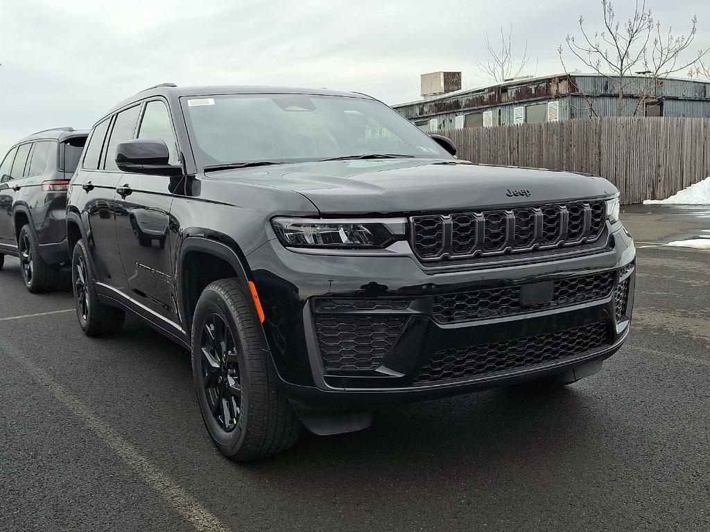 New 2026 Jeep Grand Cherokee L Altitude 4x4