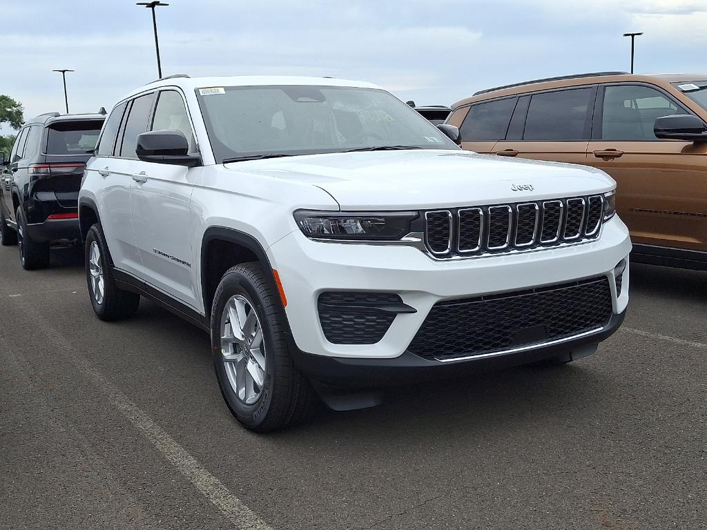 New 2026 Jeep Grand Cherokee Altitude 4x4