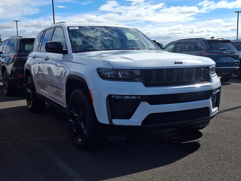 New 2027 Jeep Grand Cherokee Limited