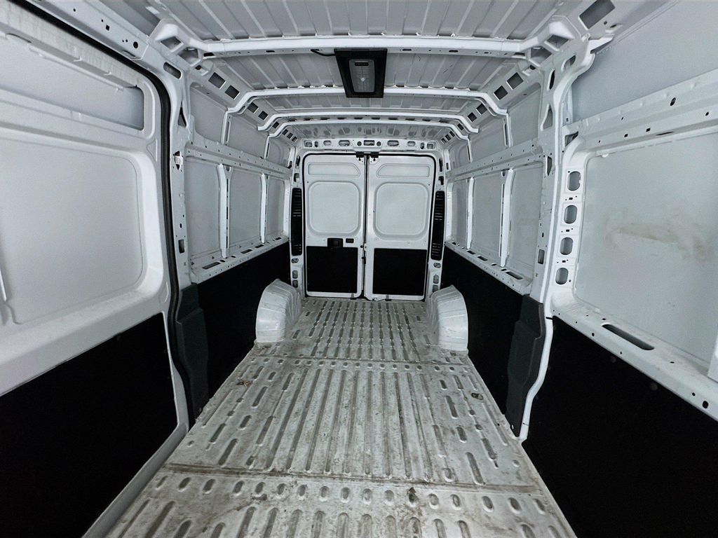 صورة مصغرة 14 لـ 2025 RAM PROMASTER 2500 TRADESMAN