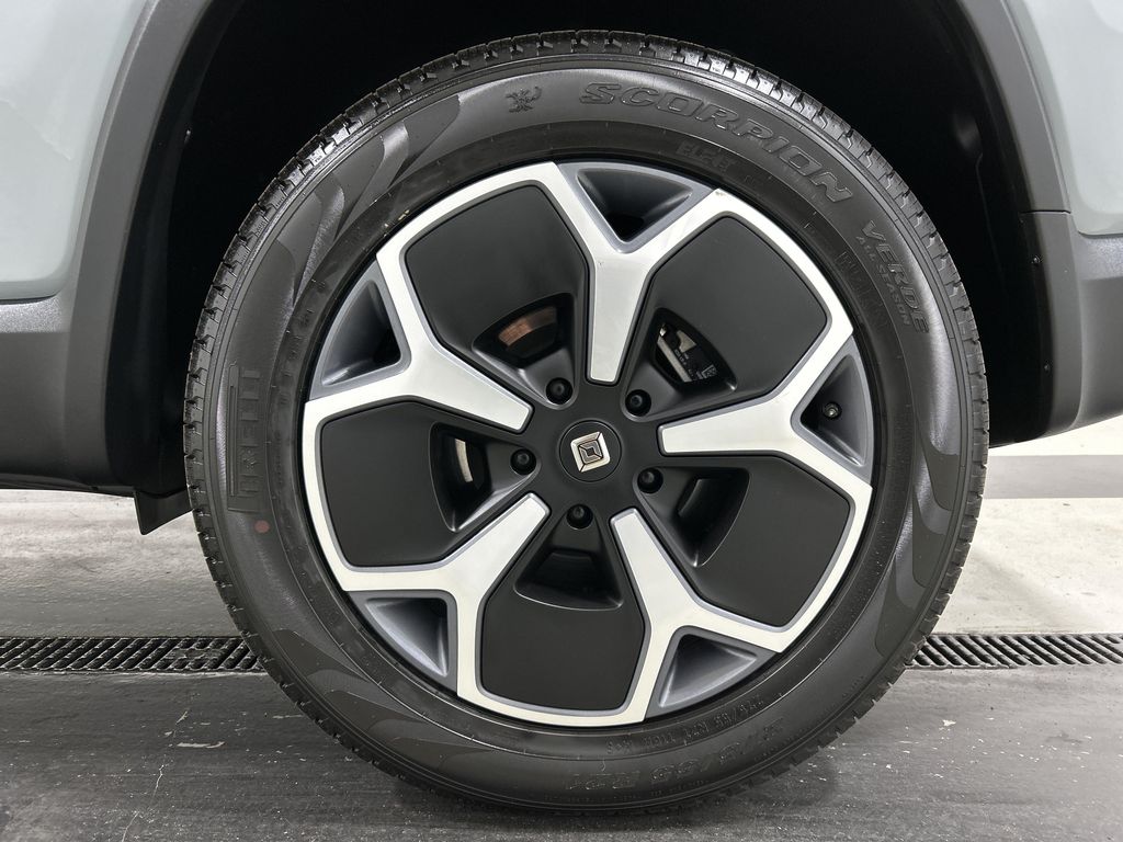 2024 Rivian R1S ADVENTURE PACKAGE 照片 10