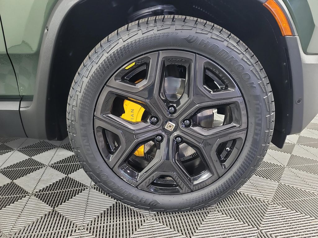 صورة مصغرة 11 لـ 2022 Rivian R1S LAUNCH EDITION