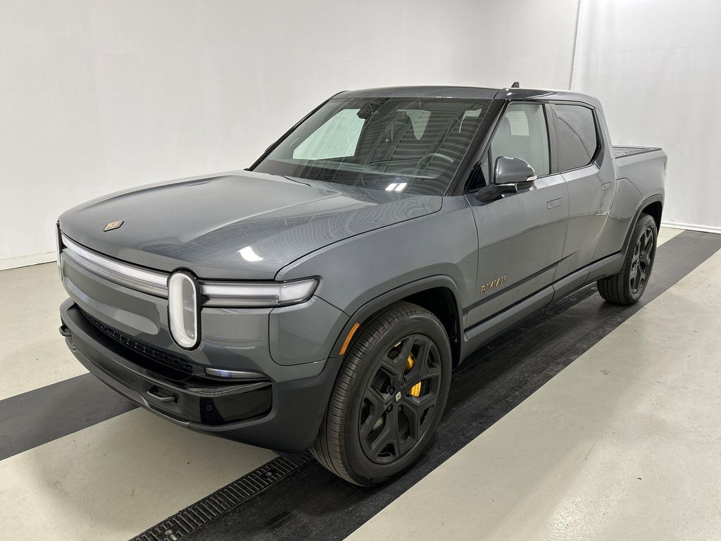 2025 Rivian R1T