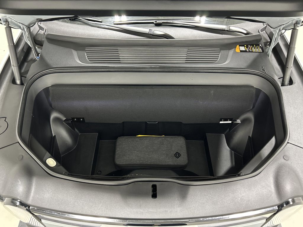 صورة مصغرة 14 لـ 2024 Rivian R1T ADVENTURE PACKAGE