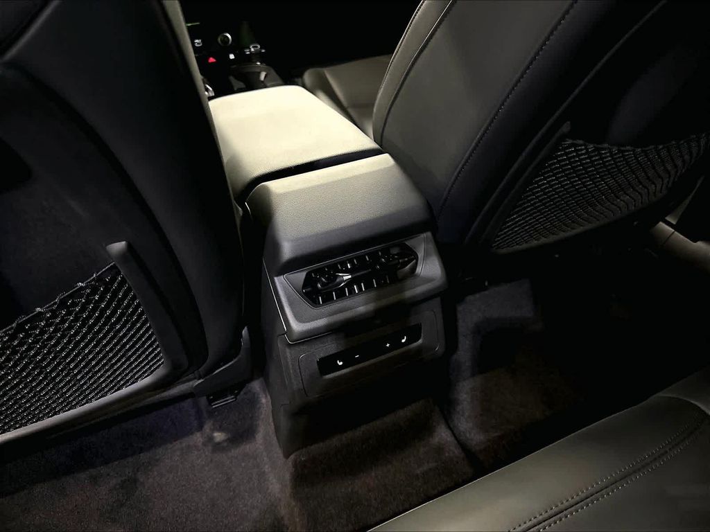 2027 AUDI Q6 E-TRON PRESTIGE QUATTRO — миниатюра 15
