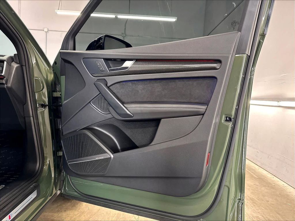 2024 AUDI SQ5 3.0T PRESTIGE — миниатюра 22