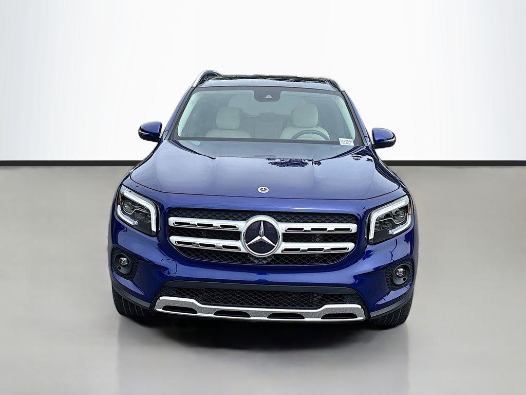 صورة 8 لـ 2023 Mercedes-BENZ GLB